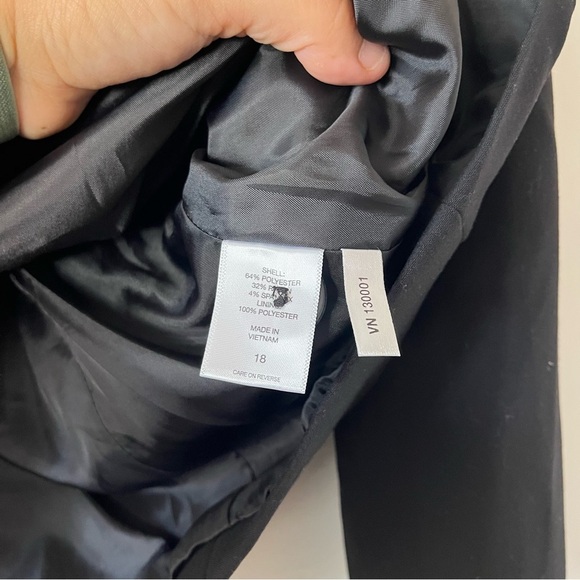 New York and Company Stretch One Button Black Blazer Women's 18 - Picture 5 of 7